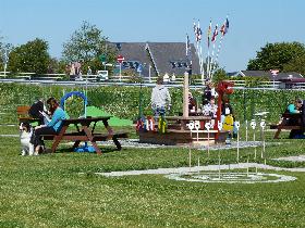 Die besondere Form der des klassischen Minigolf direkt in Strandnähe